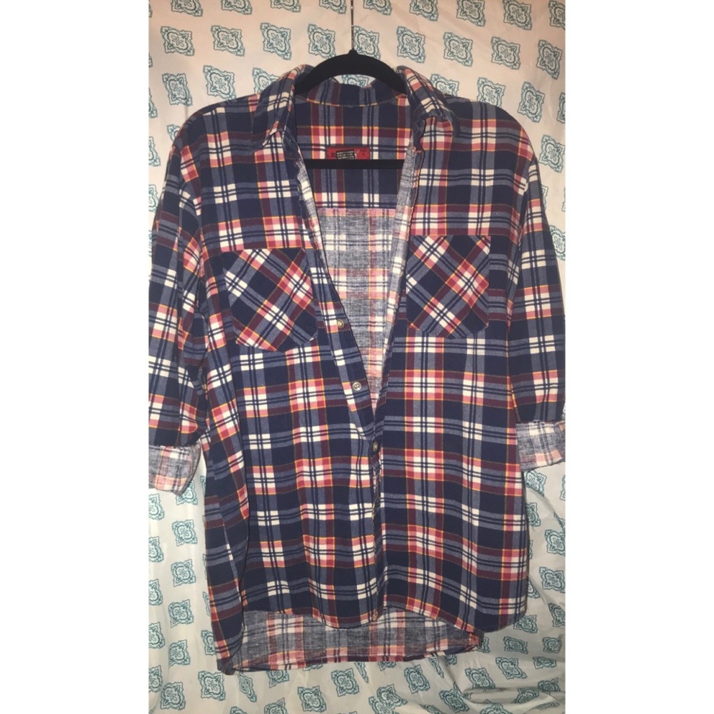Oversized Flannel - Picture 2 of 3